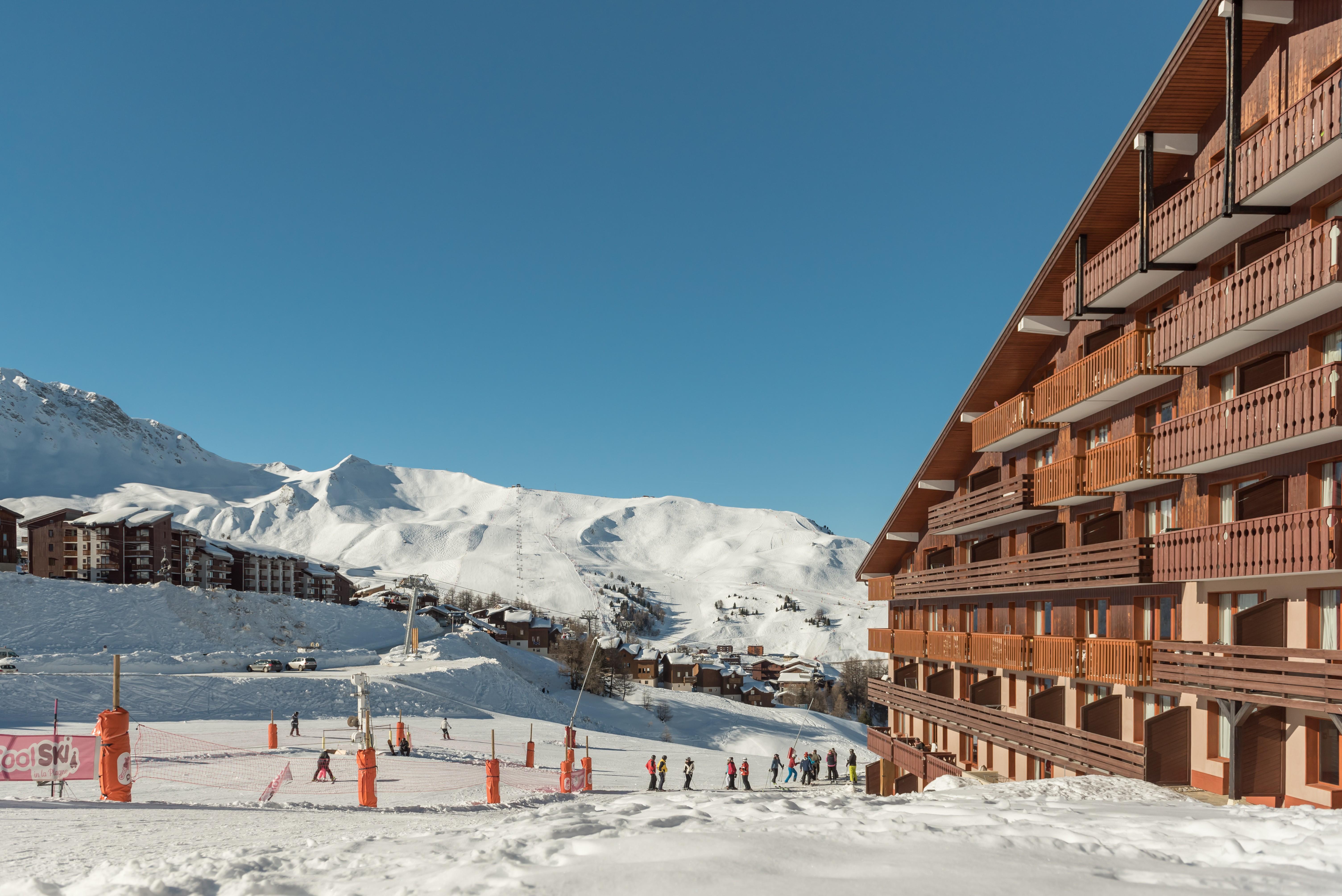 Residence Pierre & Vacances Le Mont Soleil La Plagne Exteriör bild